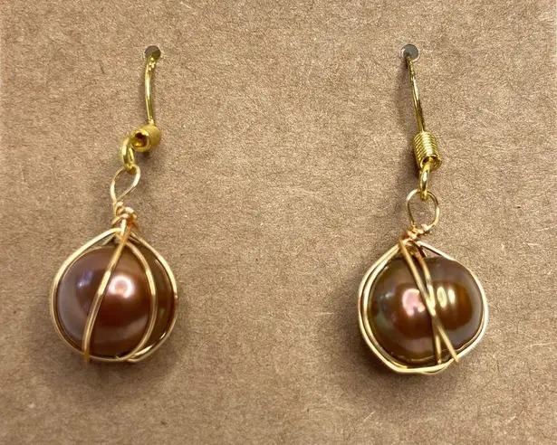 Hand Crafted Women’s Gold Wrapped Dangle Genuine Copper Pearl Pierced Earrings