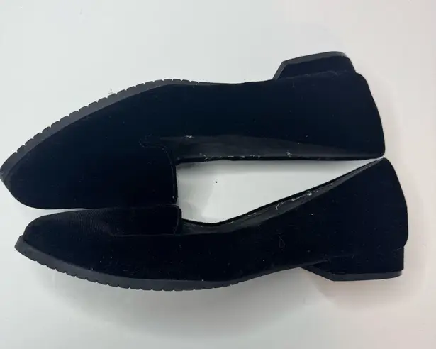 Adrienne Vittadini Black Loafers Size 8
