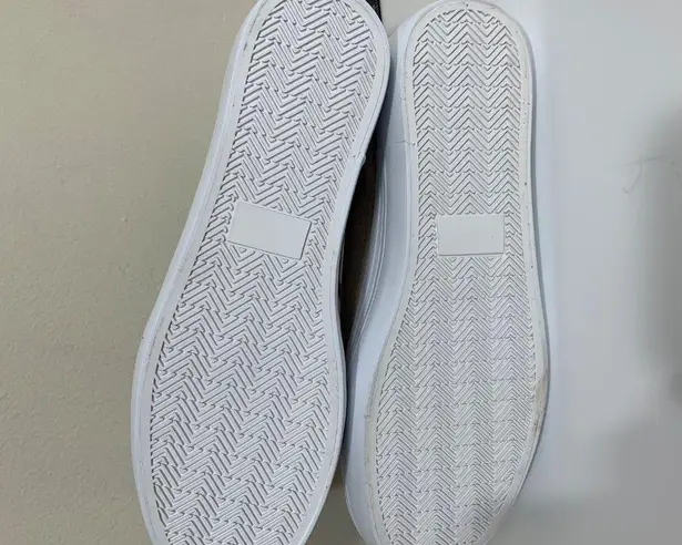 Women’s Platform Sneakers Size 7 Beige Faux Leather Lace Up Comfort In Every Ste