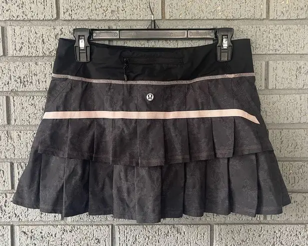 Lululemon Rare  Pace Setter Skirt Black Blush Quartz Pink Pleated Tennis Size 6