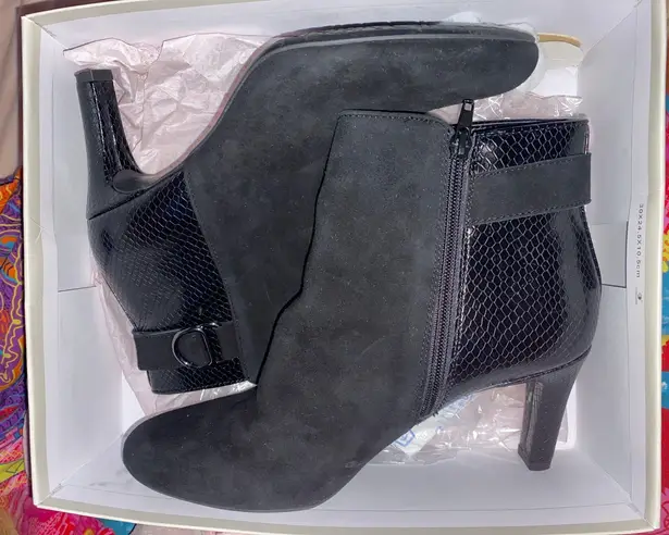 Bandolino Heel Boots