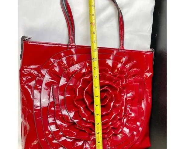 High Fashion Women's Red Flower Patent Tote Bag/Handbag Large SKU 3446