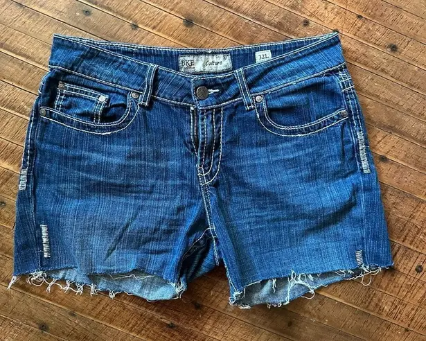 BKE western cutoff size 32 denim normcore shorts