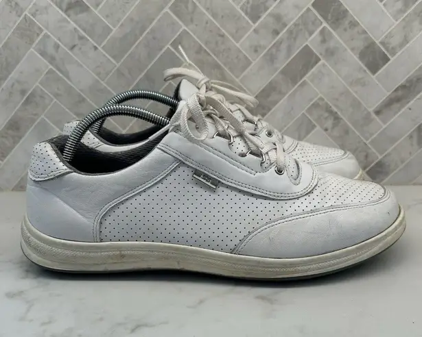 SAS Sporty Lux White Perf Walking Shoes Sneakers Womens Size 11WW 11 WW