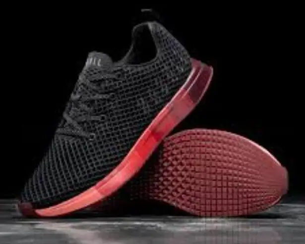 Nobull Black Gradient Mesh Runner Sneakers Red Ombre Sole Womens 11.5