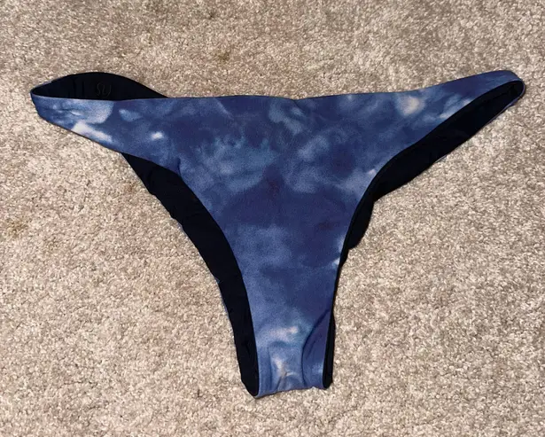 Lululemon Reversible Bikini Bottoms