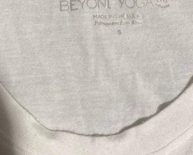 Beyond Yoga  Tie Front Muscle Tee White Size Small