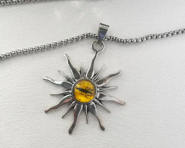 Sun Eyes Pendant Necklace for Men Women Streetwear Punk Hip Hop Unisex Style Silver
