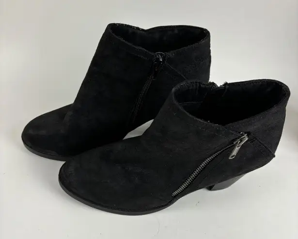 Rampage  black heeled women’s booties