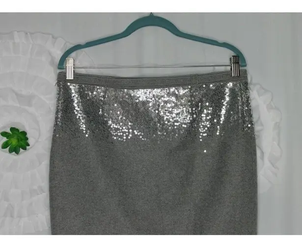 Susana Monaco Pencil Skirt Wool Blend Gray Embellished Sequins Size 8 Lined