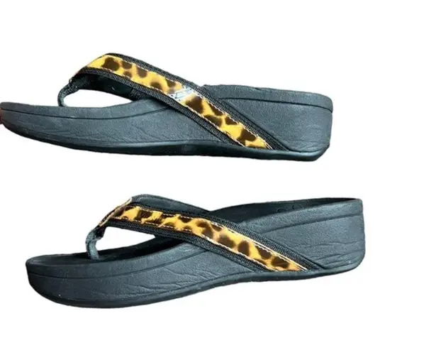 Vionic Tide II Womens 6 Sandals Brown Leopard Patent Thong Slip On