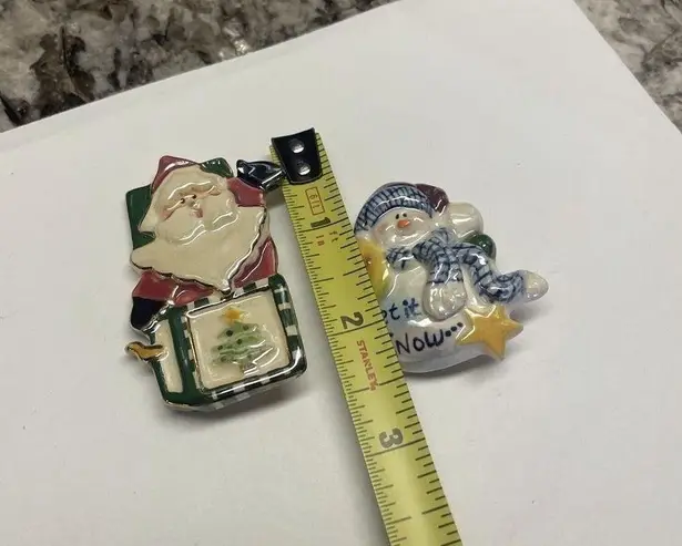 Lot Of 2 Ceramic Brooch Pins 1 TSC 2002 Vintage