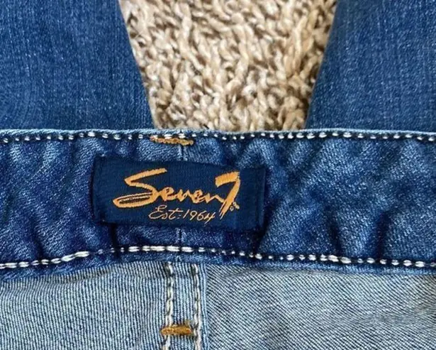 Seven7  cropped jeans size‎ 4