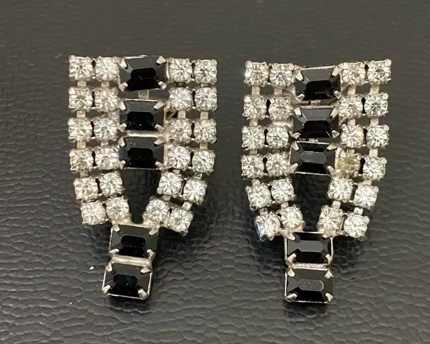 Vintage Signed PAT 1967965 Black/Clear Pave Rhinestones Clip On Earrings 11.0g Black
