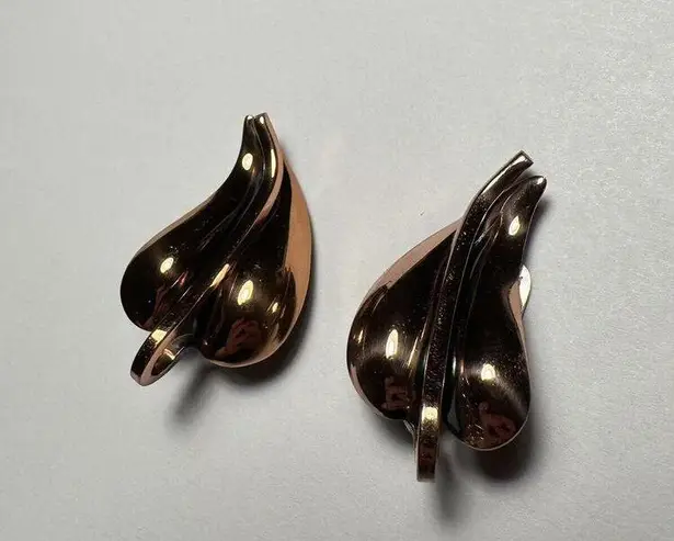 Signed Renoir Vintage Copper Clip On Clip