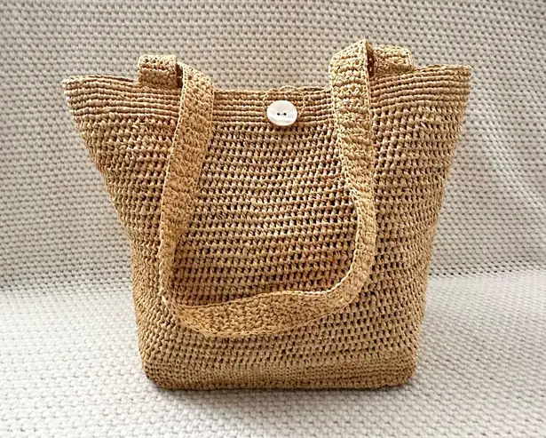 Annabel Ingall Australia Beige Tan Raffia Beach Shoulder Tote Capiz Shell Button White