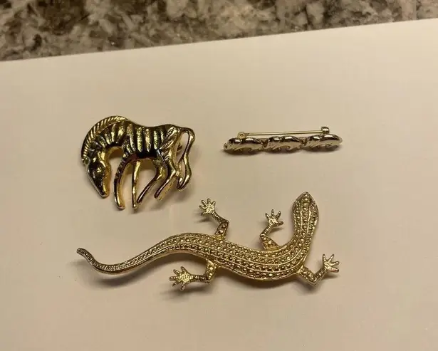 Lot Of 3 Gold Tone Safari Animals Brooch / Pin