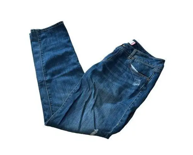 CAbi  #5165 Mojave Distressed Slim Boyfriend Denim Jeans Size 6 Medium Wash‎