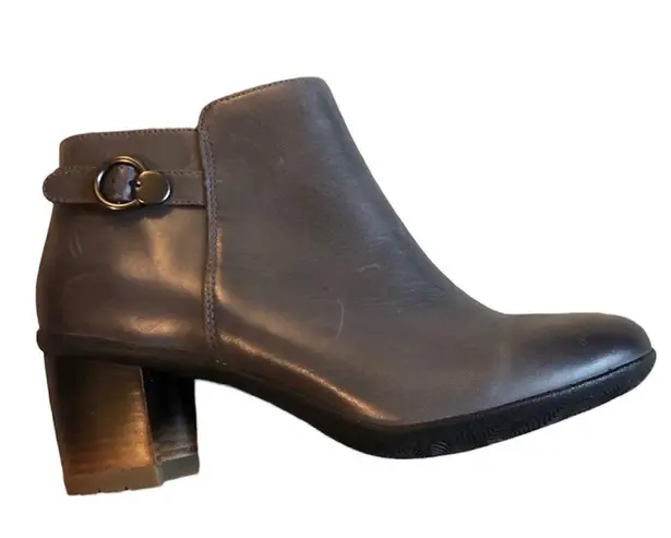 Dansko Perry Boot Grey waterproof Size 39. New