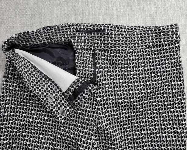 Amanda & Chelsea Womens Pant Sz 6 Black White Geometric Ponte Stretch Slim Ankle