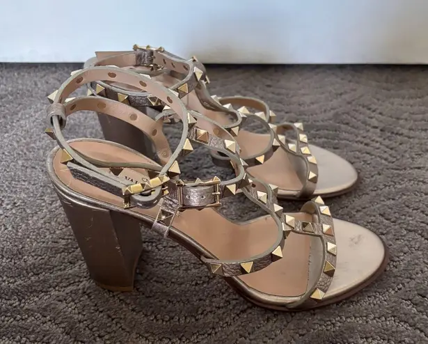 Valentino Garavani Rockstud Caged 90mm Block Heel Sandals Silver Leather Size 39