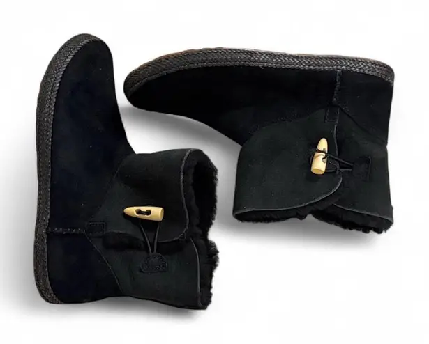 UGG  Garnet Boots thumbnail 1