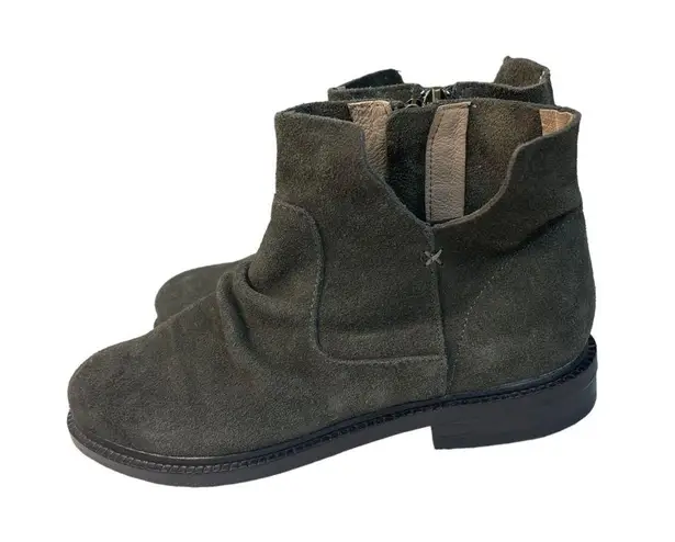 Kelsi Dagger  Brooklyn Latch Low Ankle Booties Suede Size 5 Gray NWOB