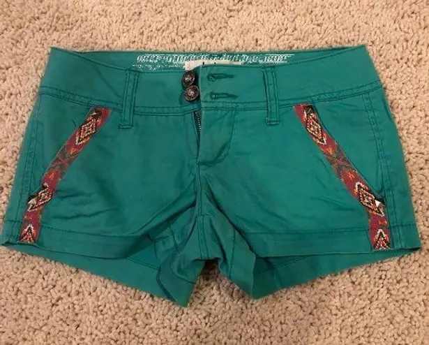 Daytrip Buckle  Shorts