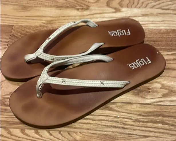Flojos Tan Sandals Classic Comfort Size 9
