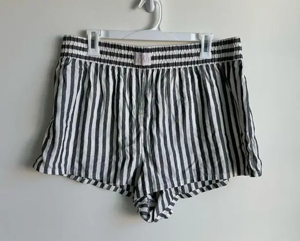 Victoria's Secret Victoria Secret Sleep Shorts sz XL NWT