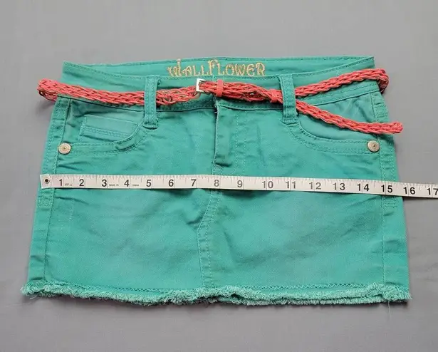 Wallflower Mini Raw Hem Denim Skirt Womens 0 Green Belted Pockets Rivets Classic