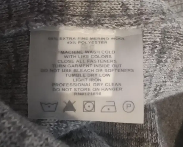 Title Nine women's hooded full zip dress cardigan extra fine merino wool Xs