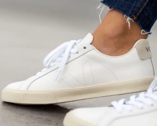 VEJA Esplar Leather White