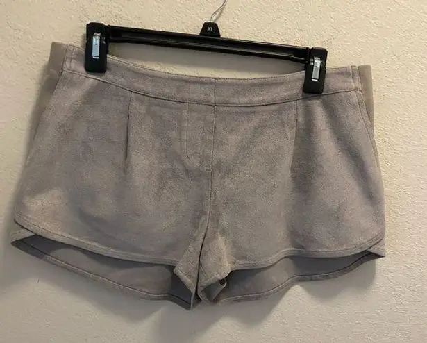 BCBGMAXAZRIA  Grey Phillipa Suede Shorts