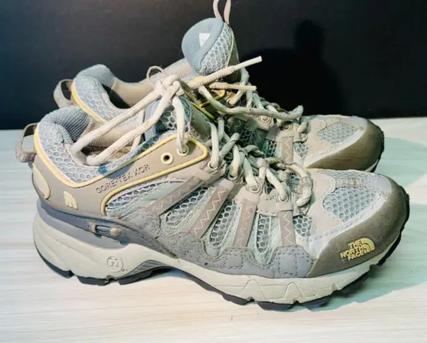 The North Face  Boots shoes womens hiking trail gore-tex 7.5