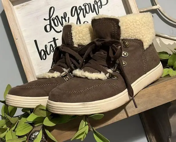 True Craft Cozy Sneaker Boot Lace Up Brown Comfy Womens 8