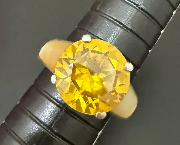 Vintage Sterling Silver 925 Citrine CZ Stone Mother Of Pearl Solitaire Ring Sz 7 Yellow