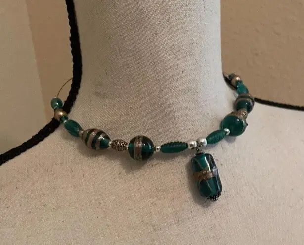 Women’s Bead Costume Necklace Beaded Blue / Green Glass Bronze Tone Choker