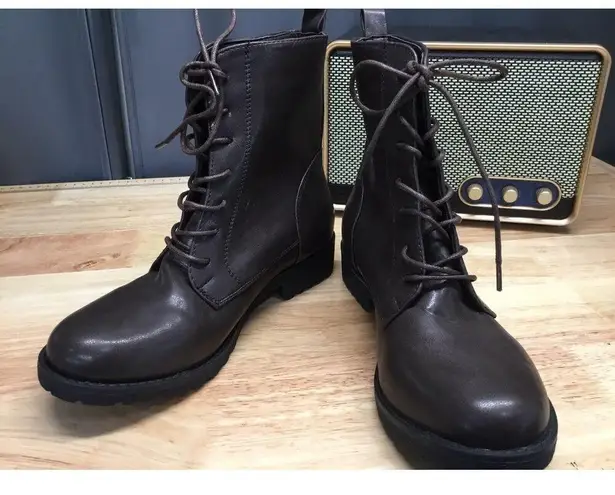 Catherine Malandrino | Women’s Size 7 Brown Faux Leather Lace Combat Boot Booney