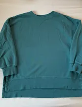 Sweaters & Knits image