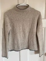 Sweaters & Knits image