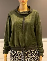 Sweaters & Knits image