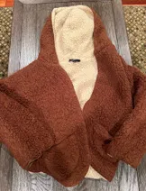 Jackets & Coats image