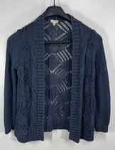 Sweaters & Knits image