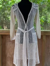 Sweaters & Knits image