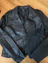 Jackets & Coats image