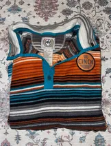 Sweaters & Knits image