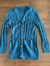 Sweaters & Knits image