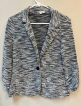 Sweaters & Knits image