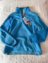 Sweaters & Knits image